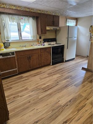 Interior, Kitchen, Wood Texture Flooring