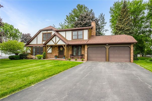 Attached, Exterior, Facade, Brick Facade, Tudor Revival