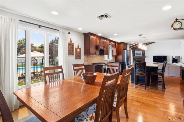Dining room, Interior, Kitchen, Pendant Lights, Recessed Lighting, Wood Texture Flooring