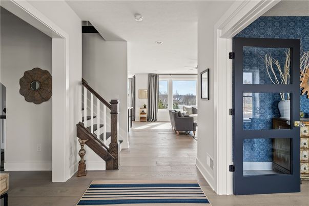 Interior, Recessed Lighting, Wood Texture Flooring