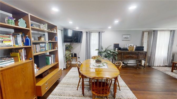Dining room, Interior, Recessed Lighting, Wood Texture Flooring