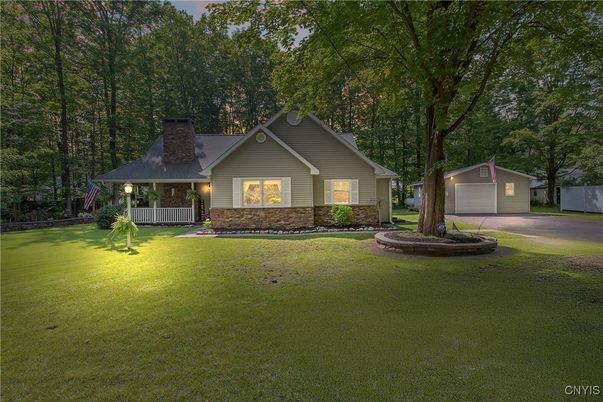 Backyard, Detached Garage, Exterior