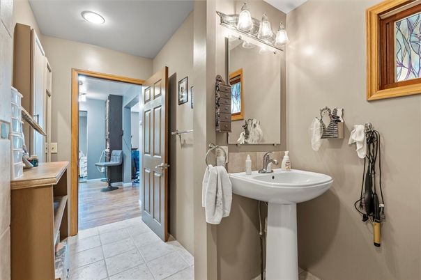 Bathroom, Interior, Recessed Lighting, Wood Texture Flooring