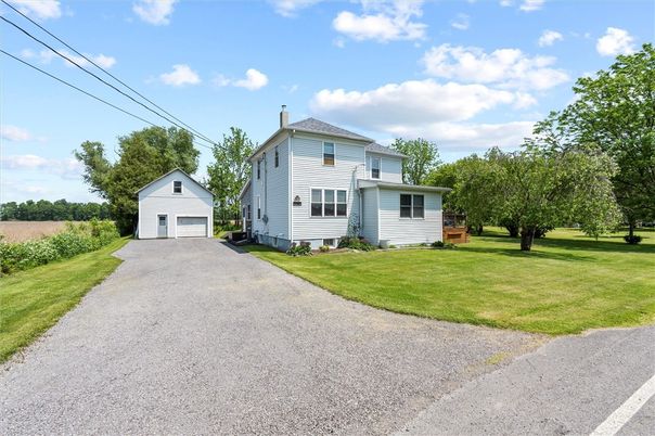 Backyard, Detached Garage, Exterior
