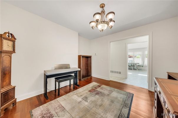 Chandelier, Interior, Piano, Wood Texture Flooring