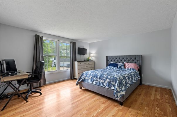 Bedroom, Home Office, Interior, Wood Texture Flooring