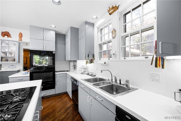 Interior, Kitchen, Recessed Lighting, Wood Texture Flooring