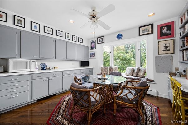 Dining room, Interior, Kitchen, Recessed Lighting, Wood Texture Flooring