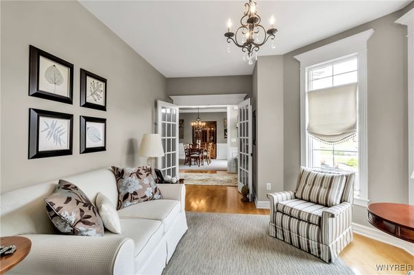 Chandelier, Dining room, Interior, Living room, Wood Texture Flooring