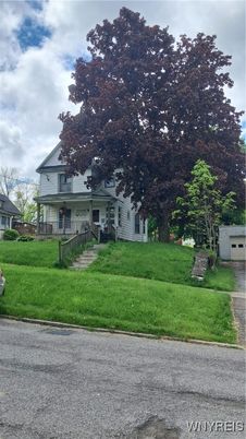 Exterior, Facade, None
