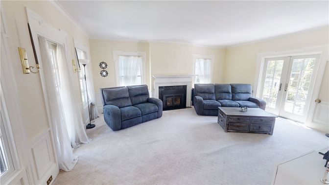 Fireplace, Interior, Living room