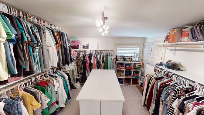 Interior, Pendant Lights, Walk-in Closets