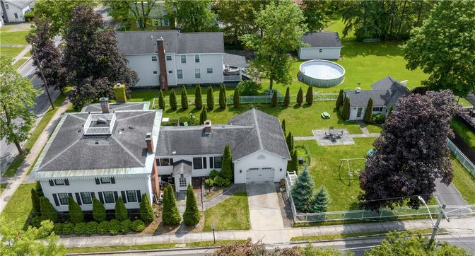 Exterior, Drone