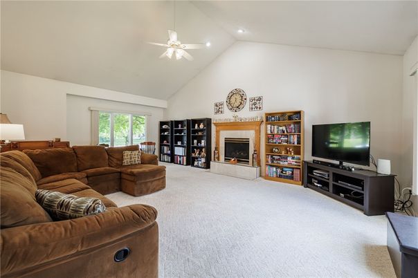 Fireplace, Interior, Living room, Recessed Lighting