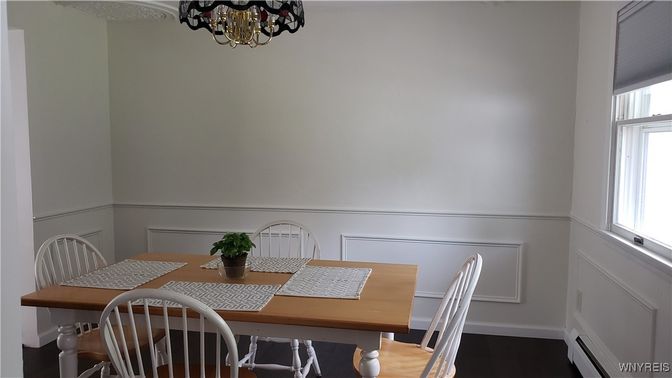 Chandelier, Dining room, Interior