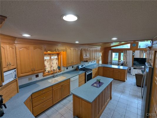 Interior, Kitchen, Recessed Lighting