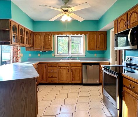 Interior, Kitchen, Stainless Steel Appliances