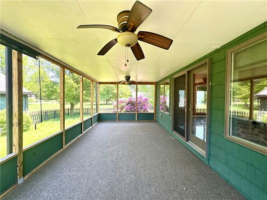 Empty room, Interior, Sun Room