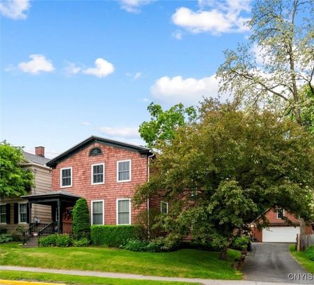 Backyard, Detached Garage, Exterior, Facade, Brick Facade, Georgian
