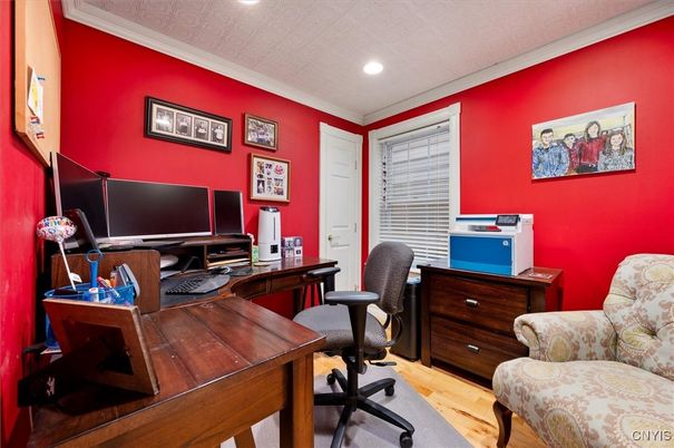 Home Office, Interior, Recessed Lighting, Wood Texture Flooring