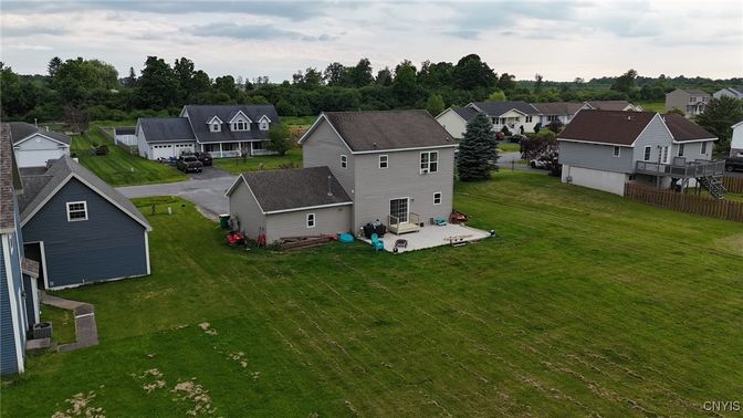 Exterior, Drone