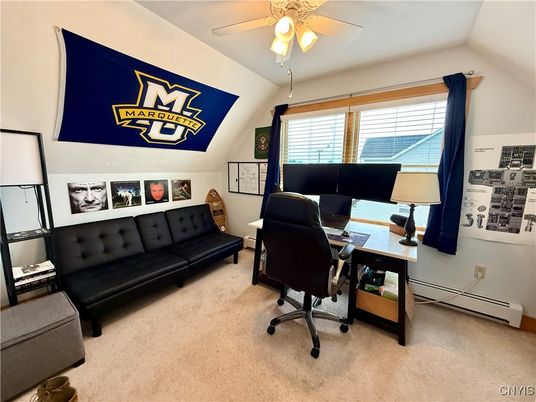 Home Office, Interior