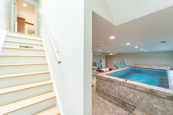 Interior, Pool, Recessed Lighting