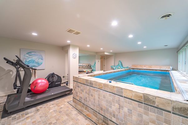 Fitness Equipment, Interior, Pool, Recessed Lighting