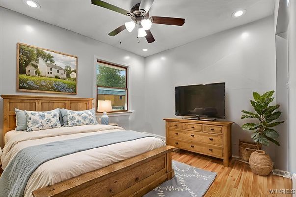 Bedroom, Interior, Recessed Lighting, Wood Texture Flooring