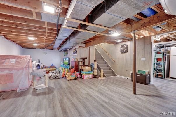Empty room, Interior, Wooden Beams, Wood Texture Flooring