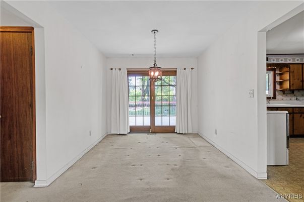Empty room, Interior, Kitchen, Pendant Lights