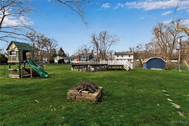 Backyard, Exterior, Playground