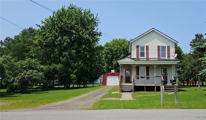 Backyard, Detached Garage, Exterior, Facade, Queen Anne Victorian