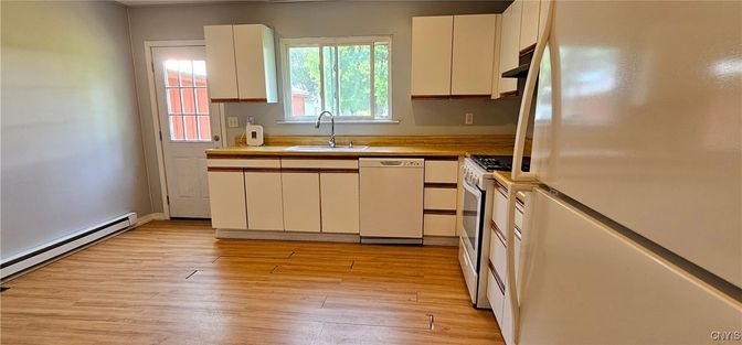 Interior, Kitchen, Wood Texture Flooring