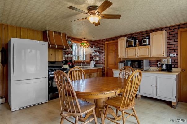 Dining room, Interior, Kitchen, Stone Walls