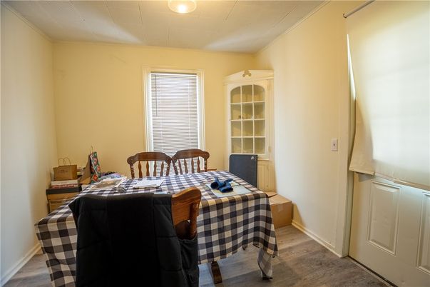 Dining room, Interior