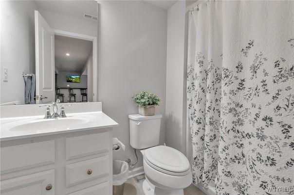 Bathroom, Interior, Recessed Lighting
