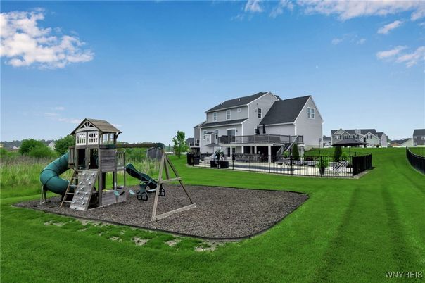 Backyard, Exterior, Playground