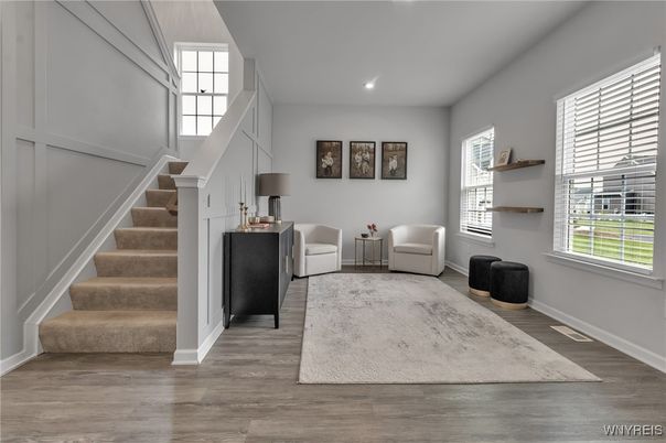Interior, Recessed Lighting, Wood Texture Flooring
