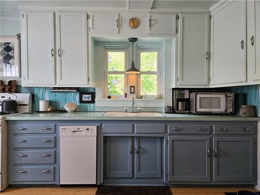 Interior, Kitchen, Wood Texture Flooring