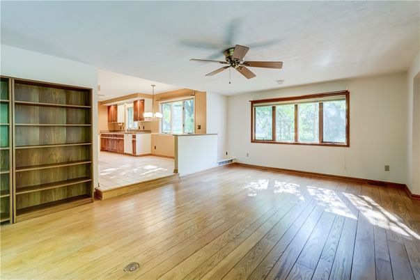 Empty room, Interior, Kitchen, Wood Texture Flooring