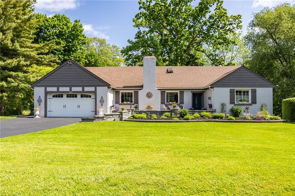 Attached, Backyard, Exterior, Facade, Brick Facade, Ranch