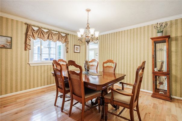 Chandelier, Dining room, Interior, Wood Texture Flooring