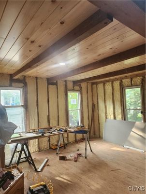 Empty room, Interior, Wooden Beams, Wooden Ceilings, Wood Texture Flooring, Wooden Walls