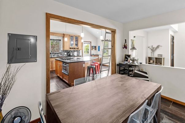 Dining room, Interior, Kitchen, Pendant Lights