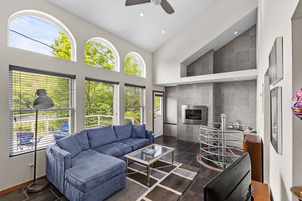 Fireplace, Interior, Living room, Recessed Lighting