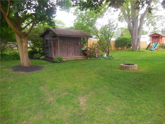 Backyard, Exterior, Playground
