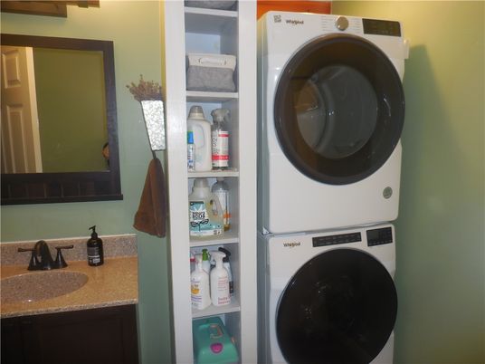 Interior, Utility Closets, Washer