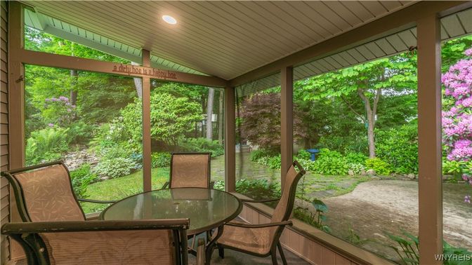 Interior, Recessed Lighting, Sun Room