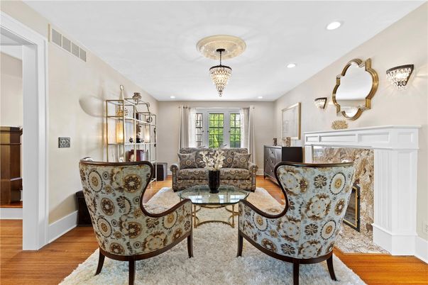 Chandelier, Interior, Living room, Recessed Lighting, Wood Texture Flooring